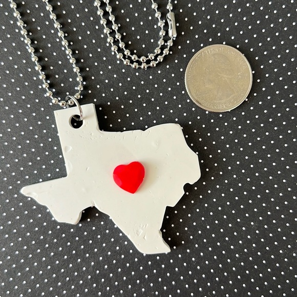 Clay Texas Hanging Car Mirror Decoration - Picture 1 of 3